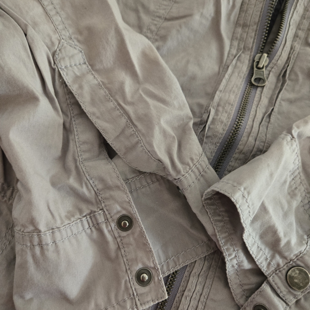 Express Jacket - Picture 4 of 7